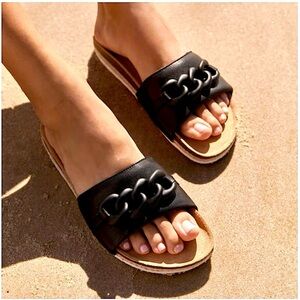 Frankie 4 Frankie4 New Quinn Sandals Slides Size 8.5 Black Puff Leather